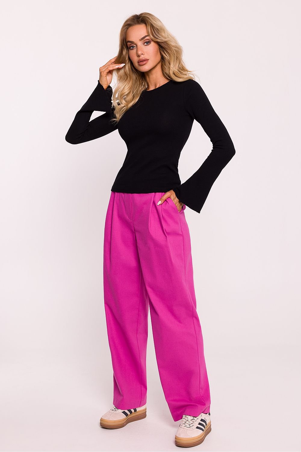 Ribbed Cotton Knit Fitted Blouse by Moe – Model 199659