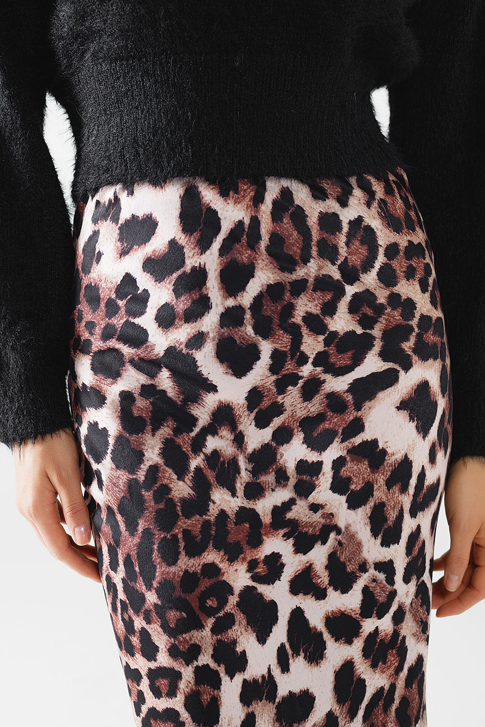 Leopard Print Mid-Rise Flared Midi Skirt